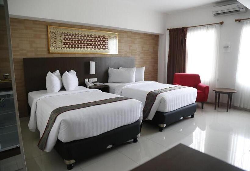 디럭스 룸, Grand Inna Medan