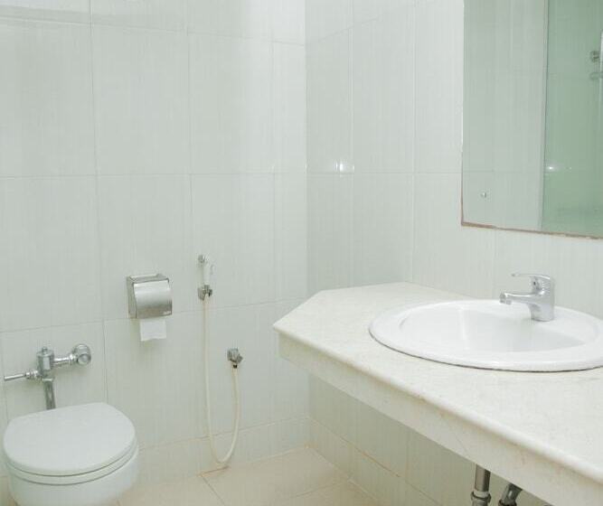 Quarto Deluxe, Grand Inna Medan