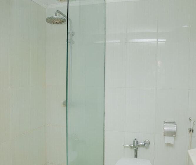 디럭스 룸, Grand Inna Medan