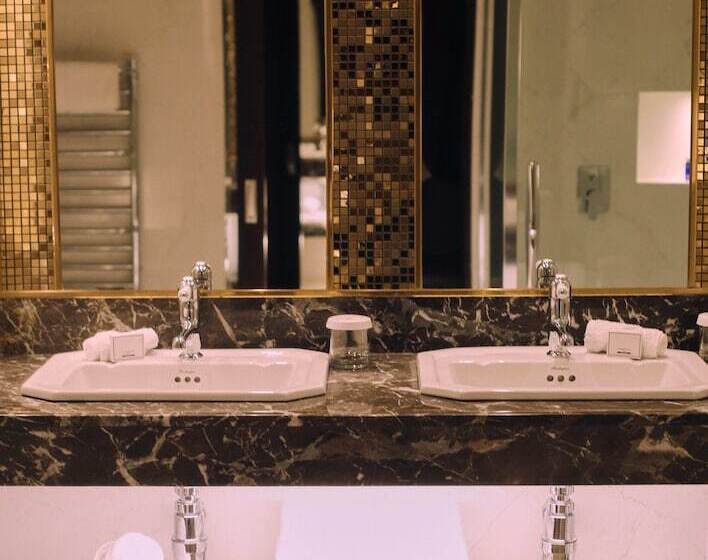 غرفة ديلوكس, Hayfield Manor