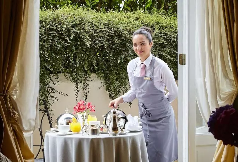 デラックスルーム, Hayfield Manor