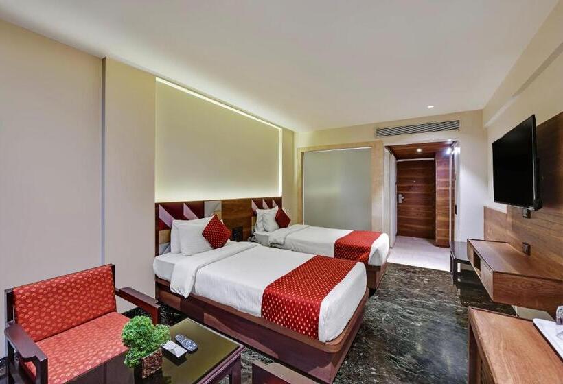 غرفة ديلوكس, Quality Inn Regency, Nashik