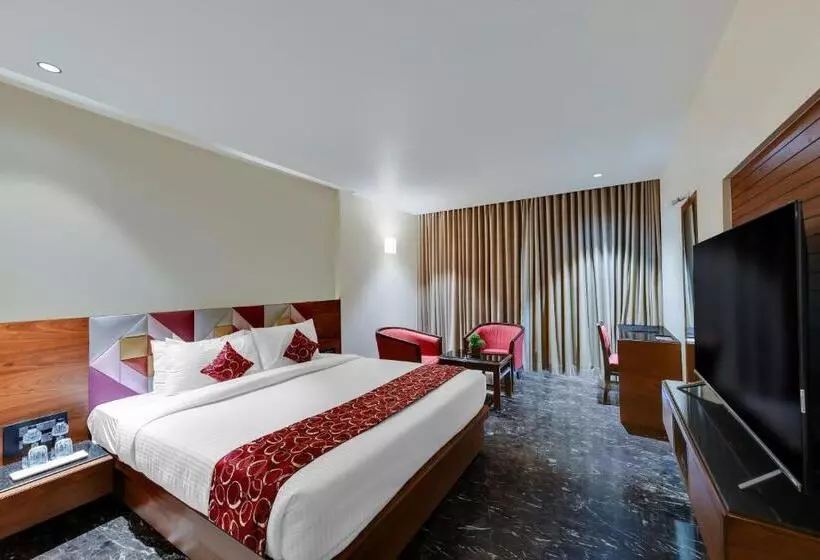 スーペリアースイート, Quality Inn Regency, Nashik