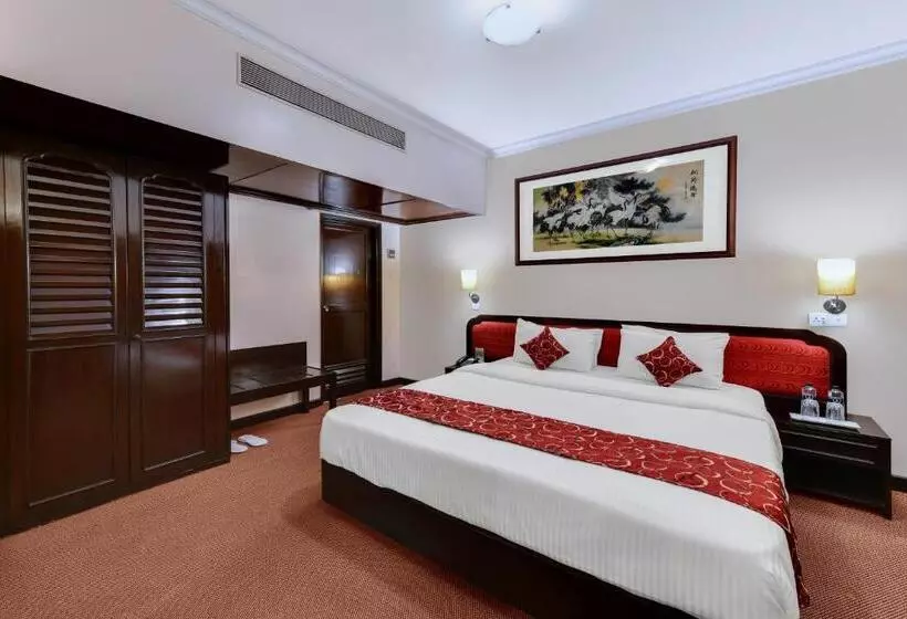 スーペリアースイート, Quality Inn Regency, Nashik