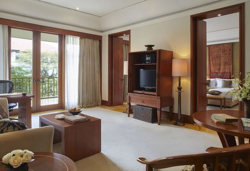 Люкс, The Dharmawangsa Jakarta