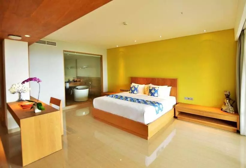 سوییت با چشم‌انداز دریا, Nikko Bali Benoa Beach