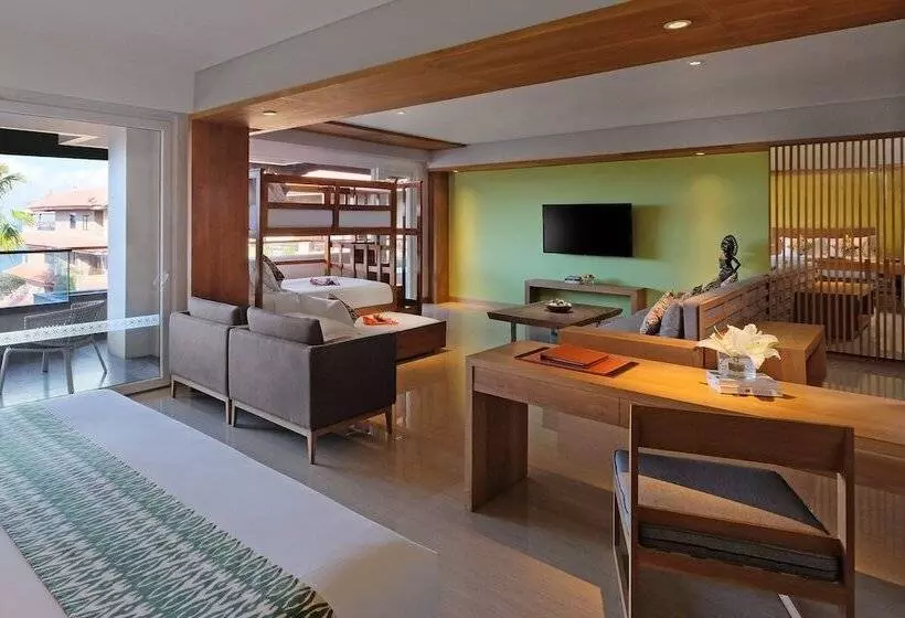 سوییت خانوادگی, Nikko Bali Benoa Beach