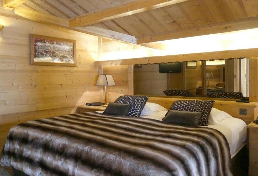 سوئیت جونیور با چشم‌انداز کوهستان, Tsanteleina