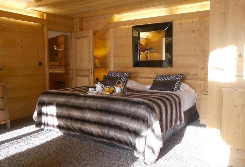 سوئیت جونیور با چشم‌انداز کوهستان, Tsanteleina