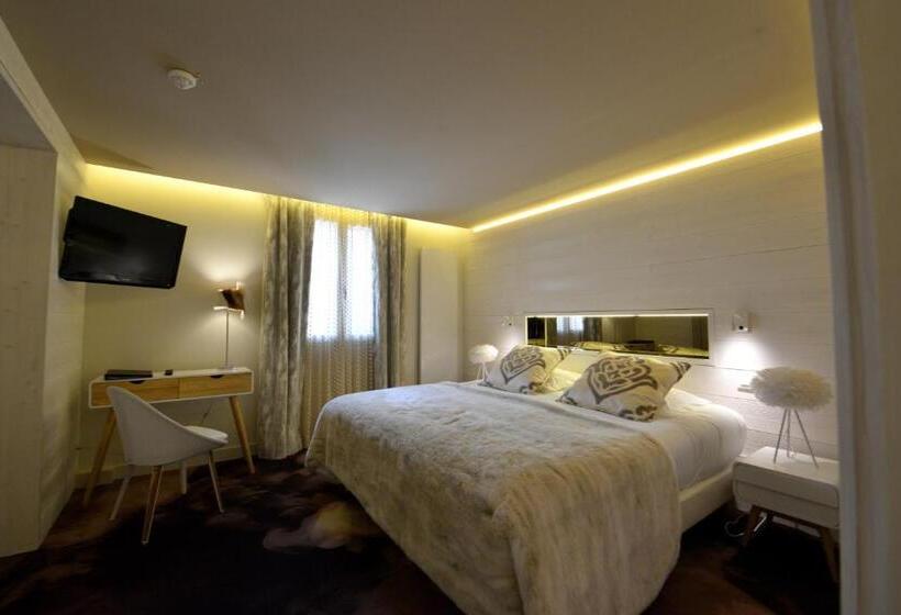 سوئیت با چشم‌انداز, Tsanteleina