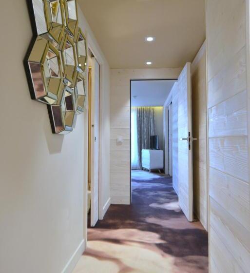 سوئیت خانواده 2 خوابه, Tsanteleina