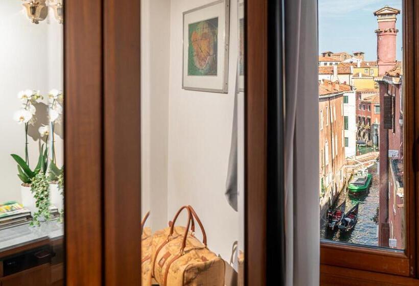 Quarto Deluxe com Vistas, All’angelo Art