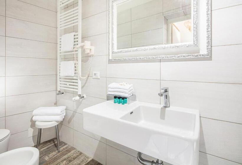 Suite, All’angelo Art