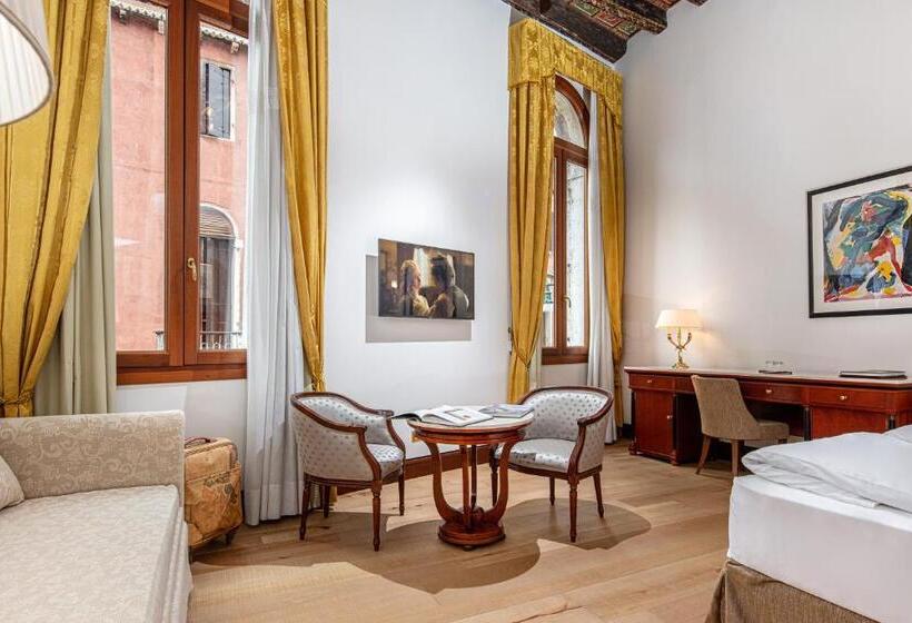 Junior Suite, All’angelo Art