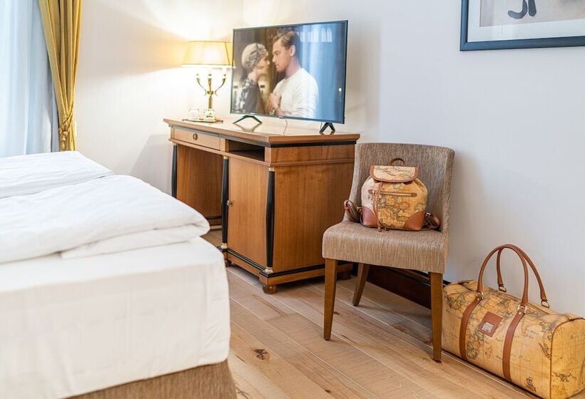 Deluxe Room, All’angelo Art