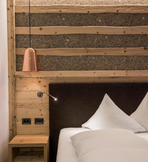 수피리어 룸 가든 전망, Astoria