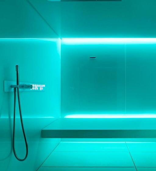 스탠다드 룸 킹사이즈 침대, Astoria