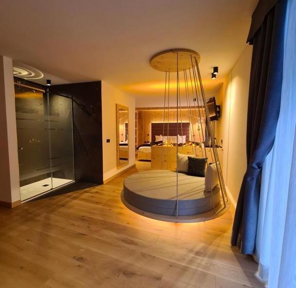 스탠다드 룸 킹사이즈 침대, Astoria