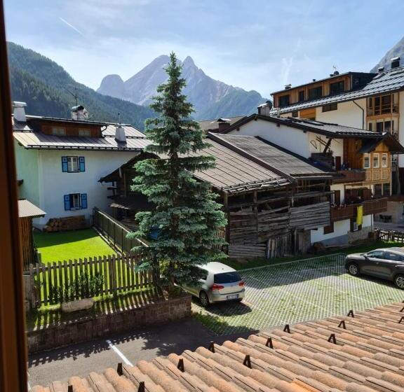 스탠다드 룸, Astoria