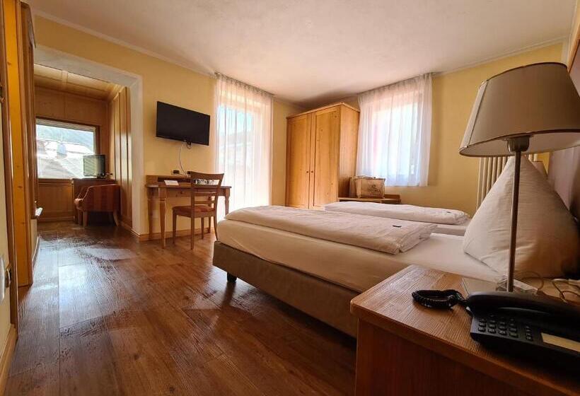 스탠다드 룸, Astoria