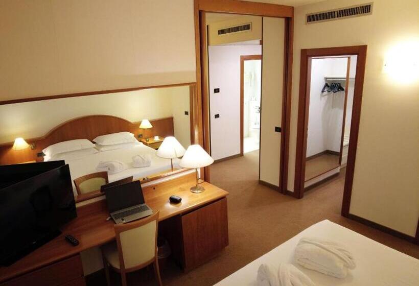 سوییت جونیور, Best Western Park