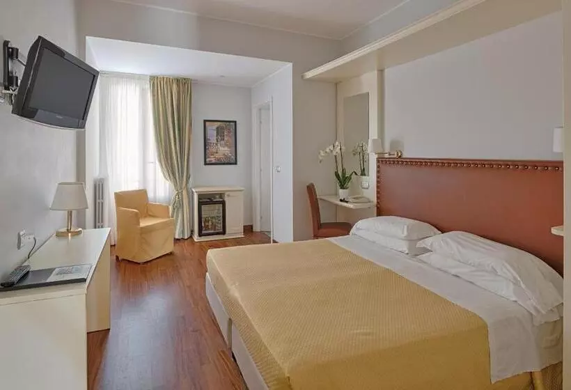 اتاق استاندارد سه نفره, Paradiso