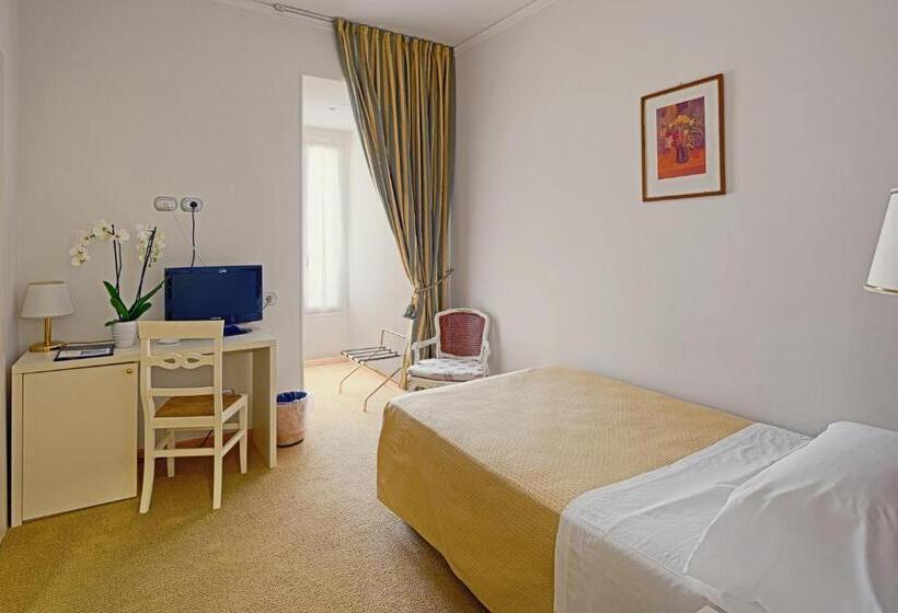 标准单人间, Paradiso