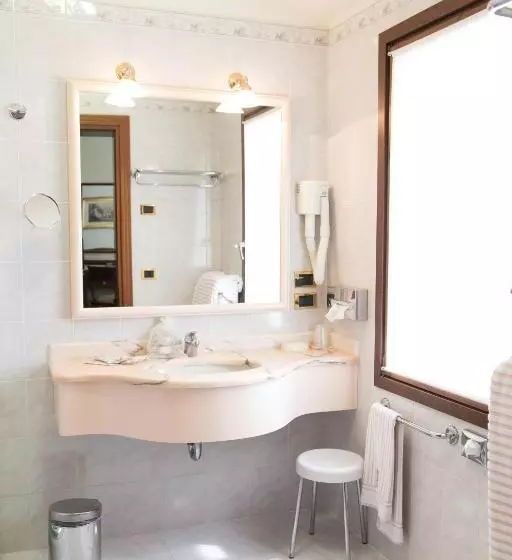クラシックルーム, Phi Hotel Dei Medaglioni