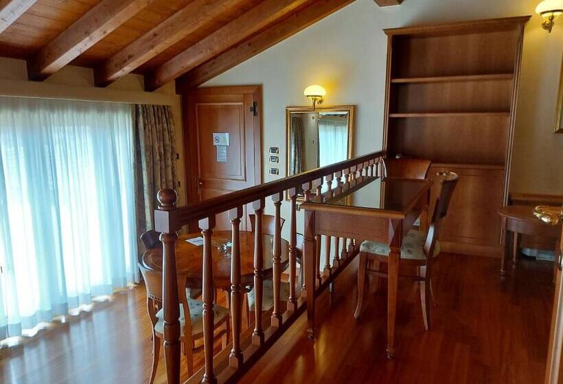 סוויטה, Phi Hotel Dei Medaglioni