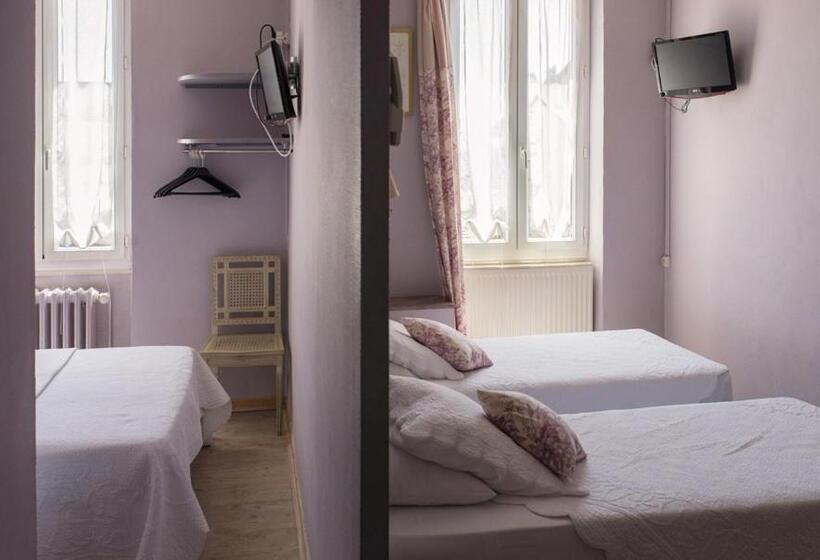 חדר משפחתי, Hôtel Du Parc