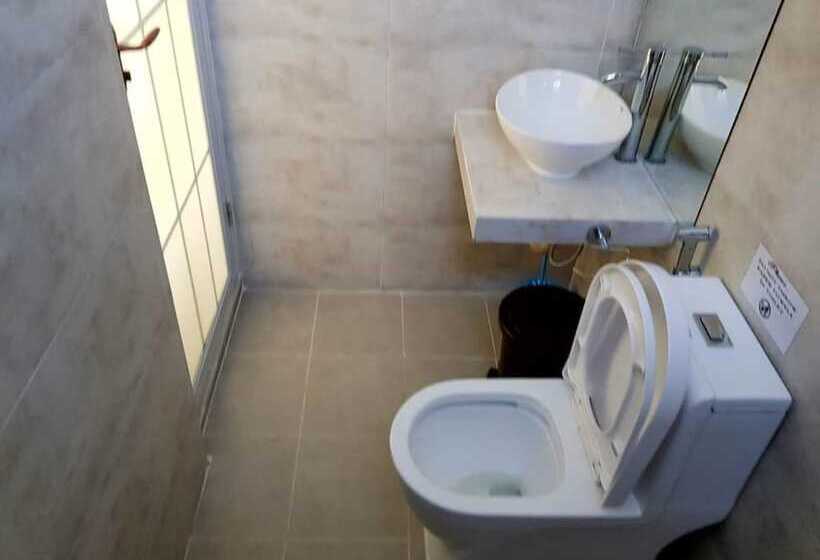 اتاق لوکس با چشم‌انداز شهر, Hudhuveli Inn