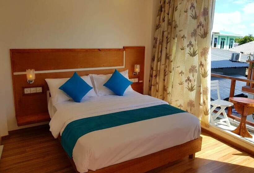 اتاق لوکس با چشم‌انداز شهر, Hudhuveli Inn