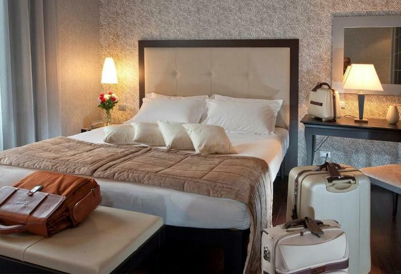 חדר סטנדרט לשלושה, C Hotels Fiume