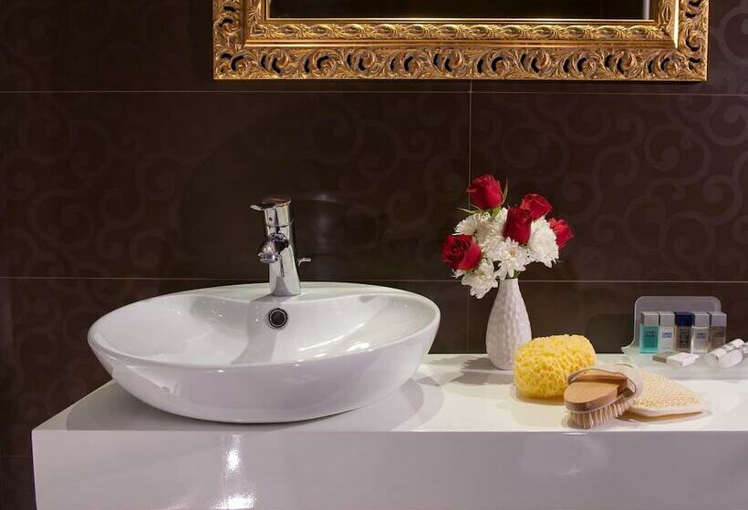 חדר סטנדרט לשלושה, C Hotels Fiume