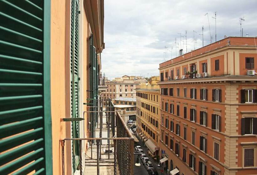 اتاق استاندارد سه نفره, C Hotels Fiume