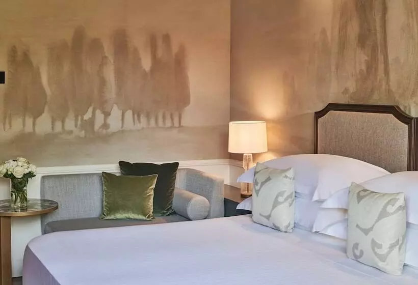ダブルベッドのクラシックルーム, Grotta Giusti Thermal Spa Resort Tuscany, Autograph Collection