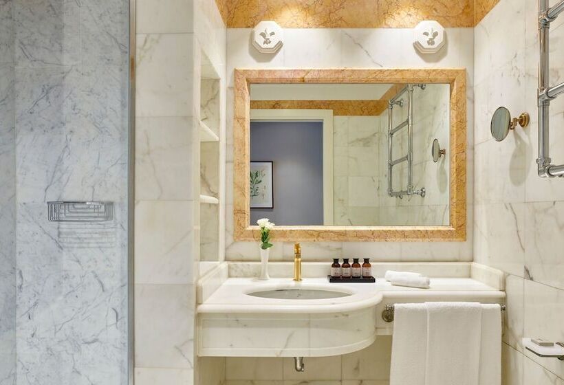 اتاق کلاسیک با چشمانداز باغ, Grotta Giusti Thermal Spa Resort Tuscany, Autograph Collection