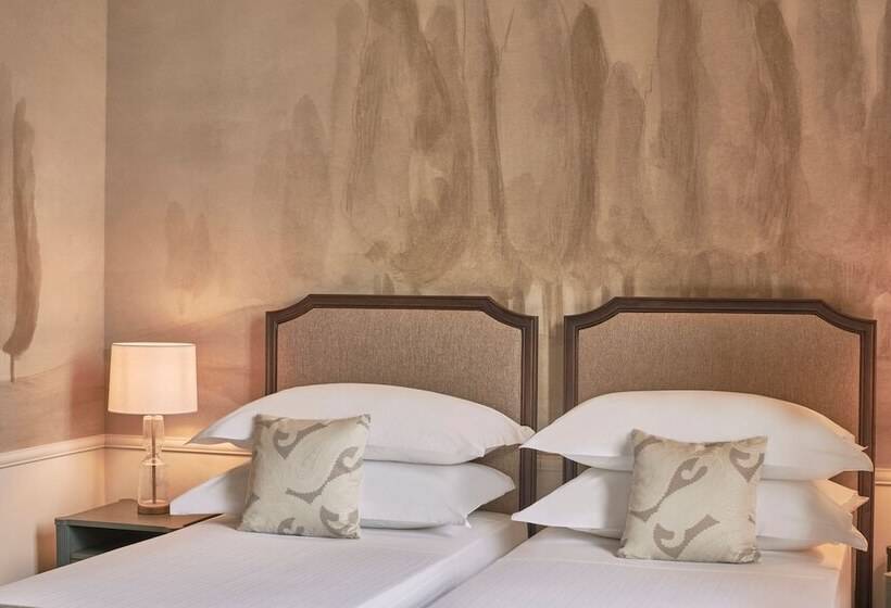 ガーデンビュークラシックルーム, Grotta Giusti Thermal Spa Resort Tuscany, Autograph Collection