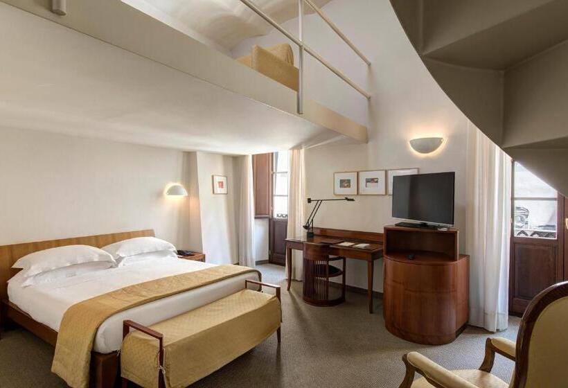 חדר סופריור, Tiferno