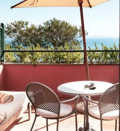 اتاق استاندارد با چشم‌انداز دریا, Mezzatorre Hotel & Thermal Spa