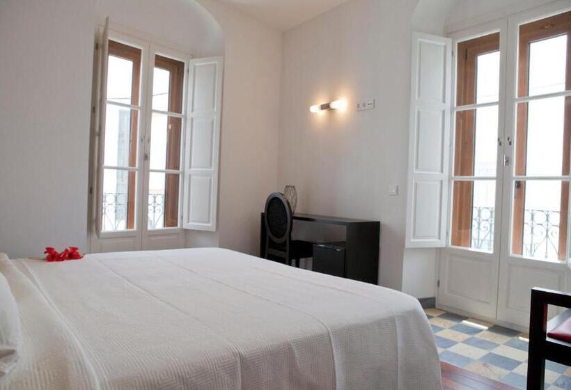 バルコニー付きスーペリアルーム, Hostal El Alojado De Velarde