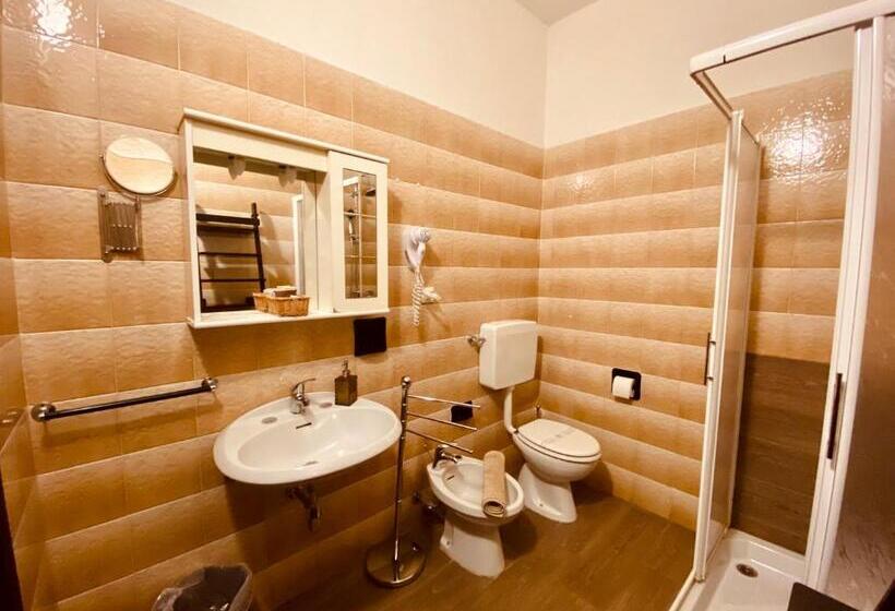 주니어 스위트, Art Hotel Pandos