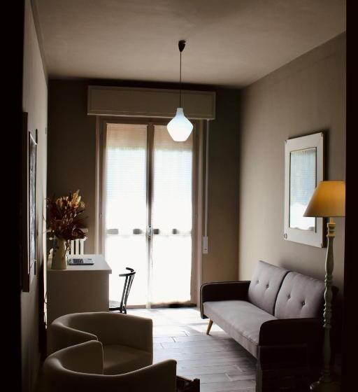 סוויטה נוף לבריכה, Art Hotel Pandos