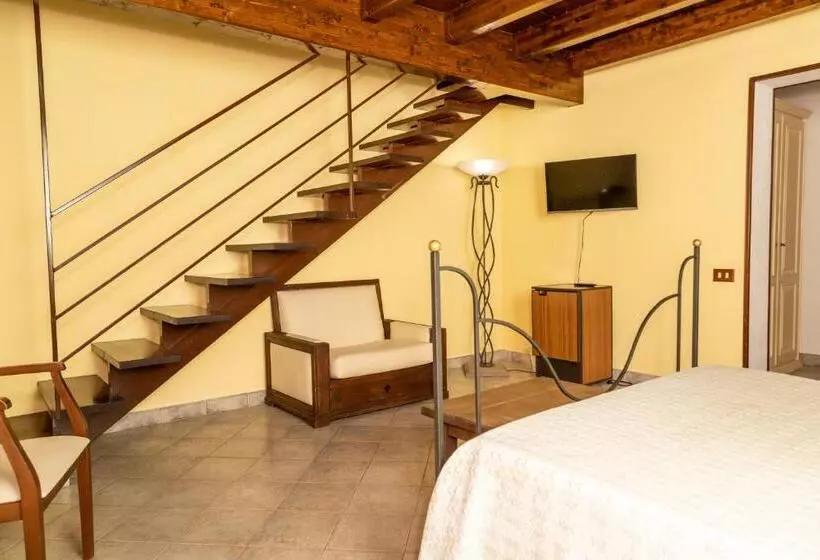 اتاق سوپریور خانوادگی, Allegroitalia Torre Artale Palermo