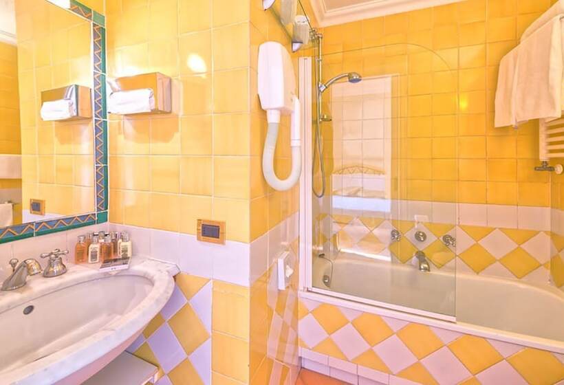 古典房间, Miramare E Castello