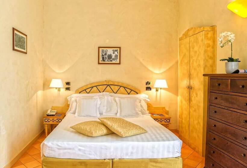 古典房间, Miramare E Castello