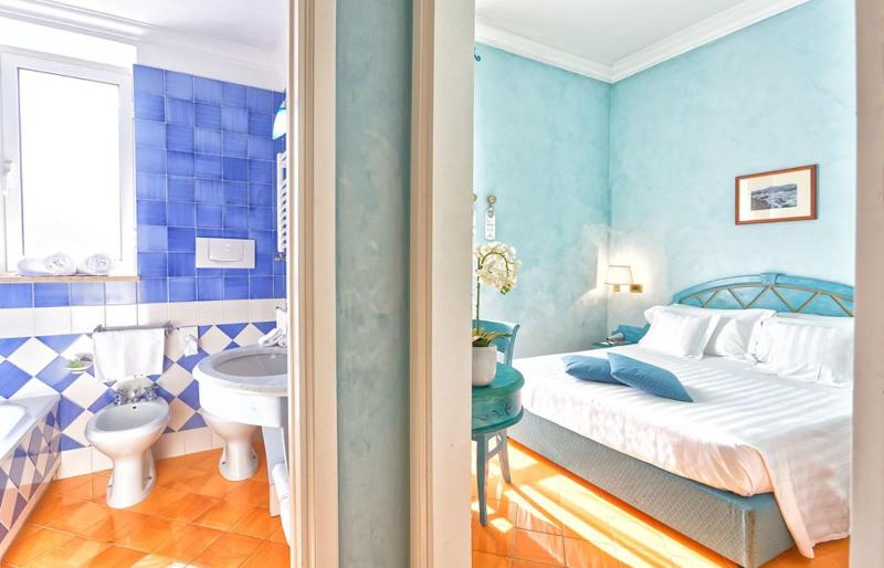 古典房间, Miramare E Castello