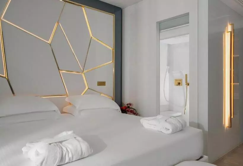 سوییت با چشم‌انداز دریا, The Promenade Luxury Wellness