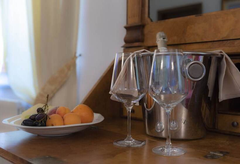 سوییت, Villa Scacciapensieri Boutique