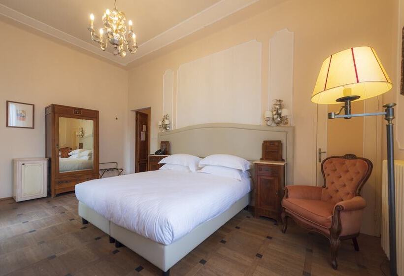 اتاق لوکس, Villa Scacciapensieri Boutique